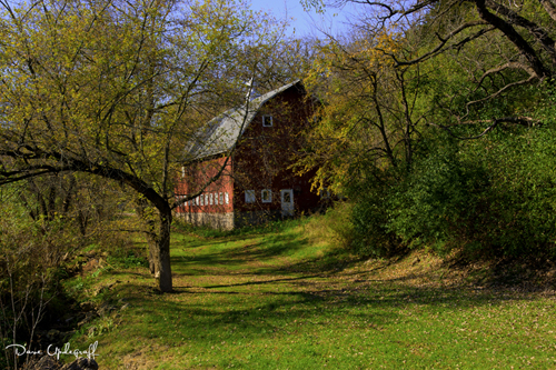 Saturday_-October_22-2011-A Fall Colors with a barn